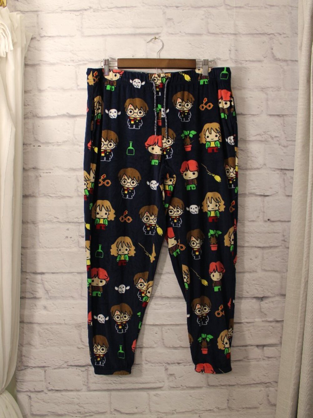 Harry Potter Fleece Lounge Pajama Character Pants Size Large Fall Comfort Cozy
